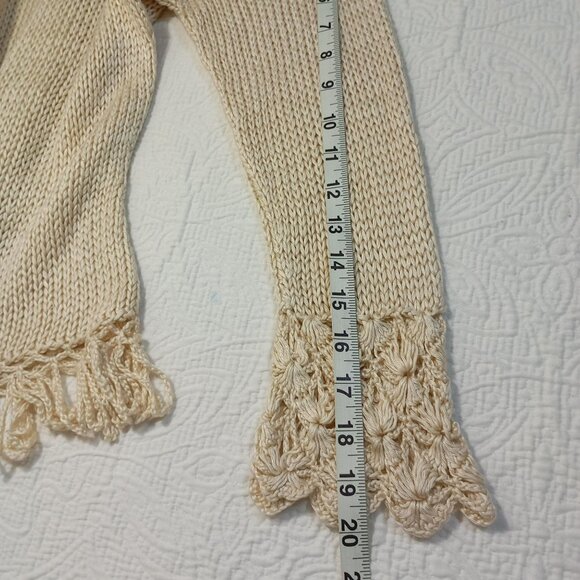 Rico Sweater With Scalloped Hem & Bell Sleeves S Handmade Crochet Knit Womens - Picture 9 of 11